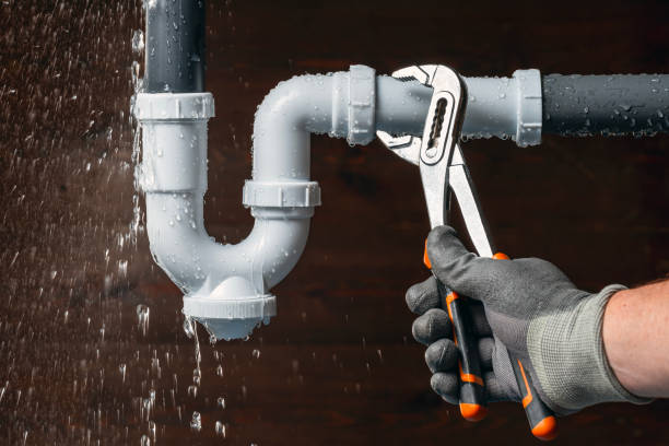 Professional Leak Detection technician working in West Chesterfield, NH